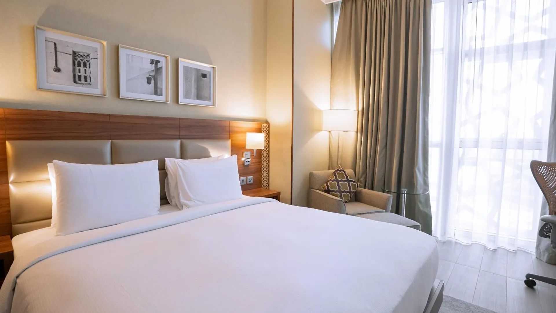 Hilton Garden Inn Dubai Deira