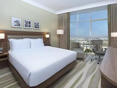 Hilton Garden Inn Dubai Deira 4*,