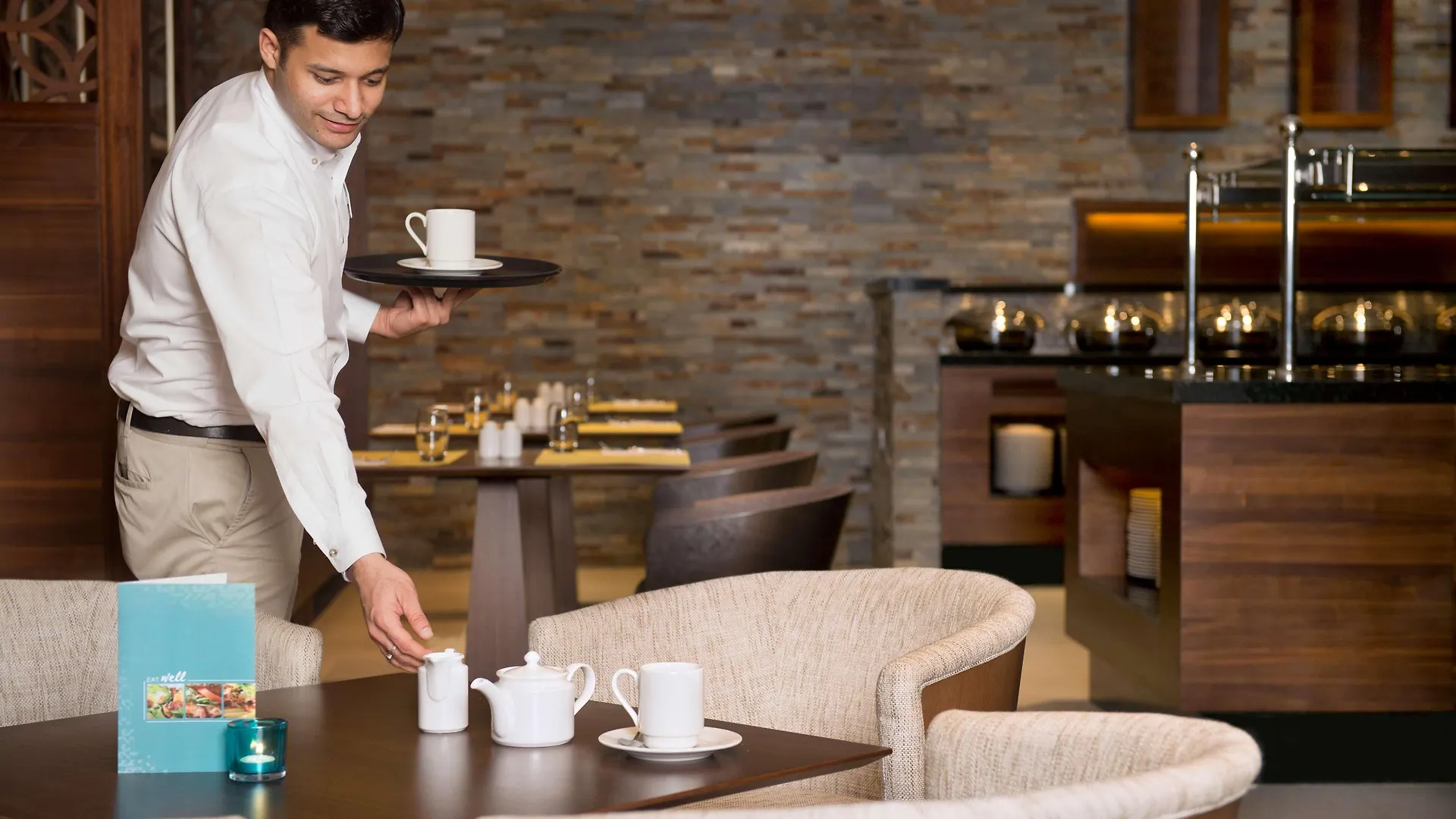 Hilton Garden Inn Dubai Deira Hotel