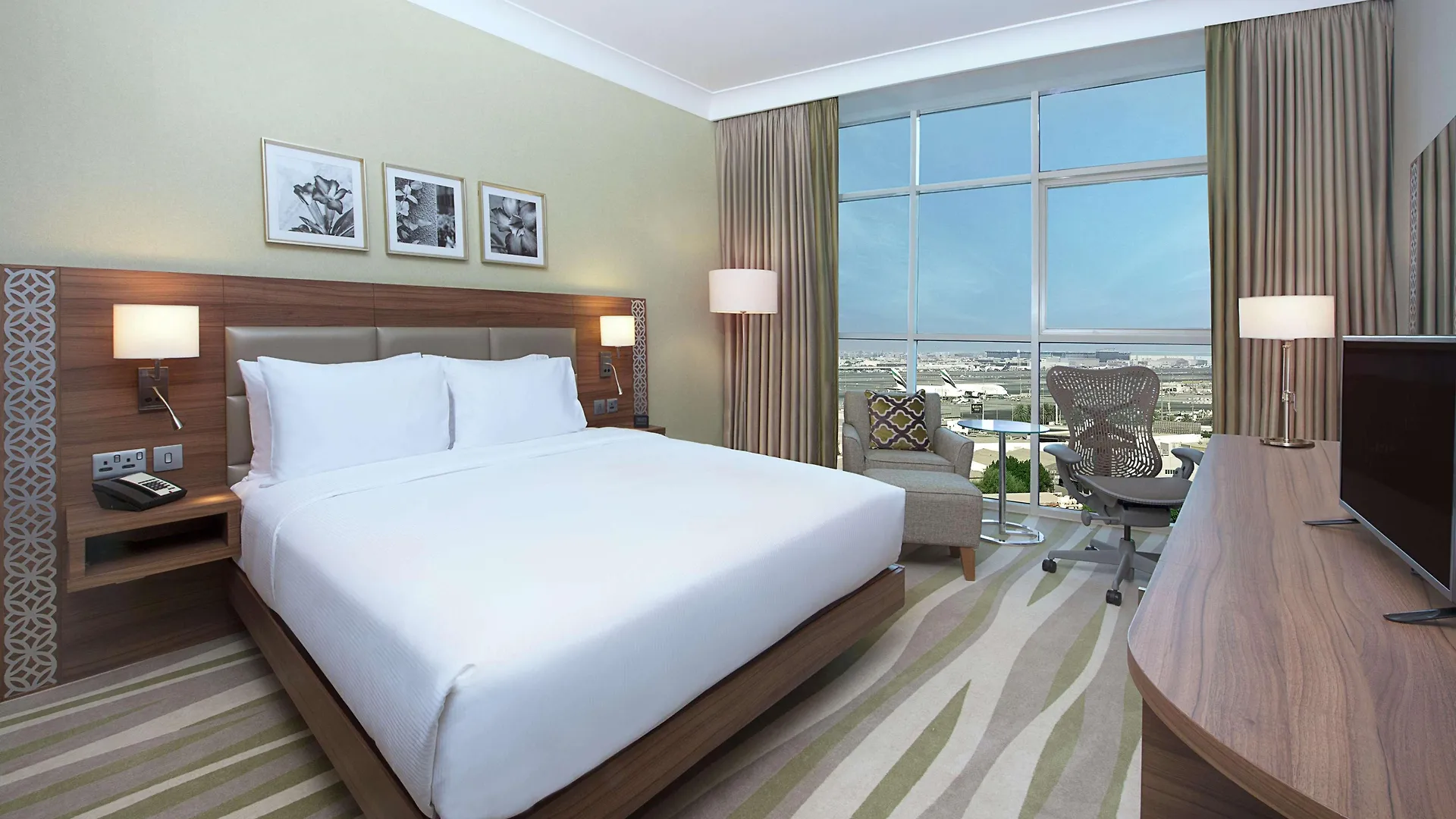 Hotel Hilton Garden Inn Dubai Al Muraqabat - Deira