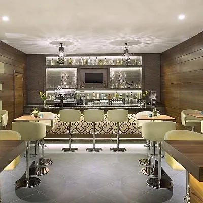 Hilton Garden Inn Dubai Deira 4*,  United Arab Emirates